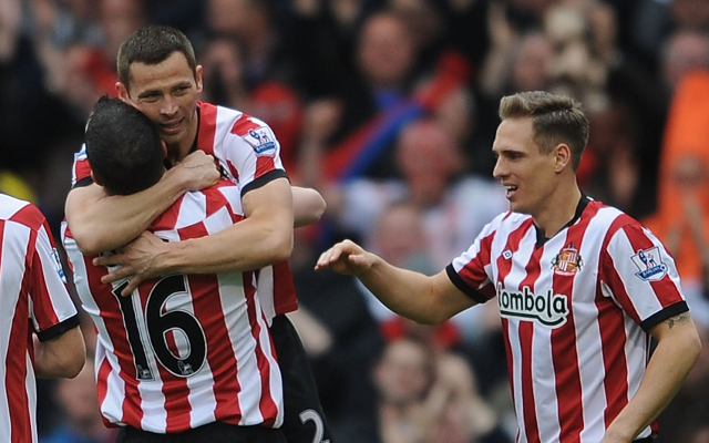 Sunderland suspend Phil Bardsley after defender mocks opening day defeat