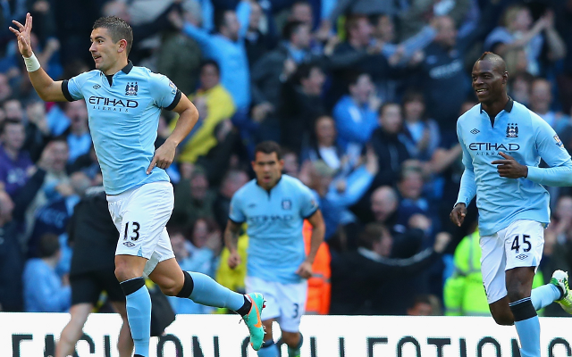 Manchester City Aleksandar Kolarov + Carlos Tevez + Mario Balotelli