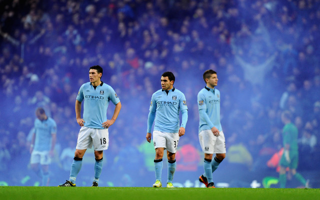 Gareth Barry late strike keeps Man City in title-race after Reading win