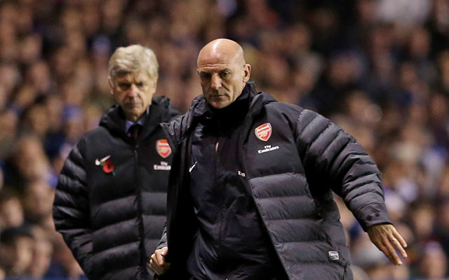 Arsenal coach could be lured from Emirates Stadium