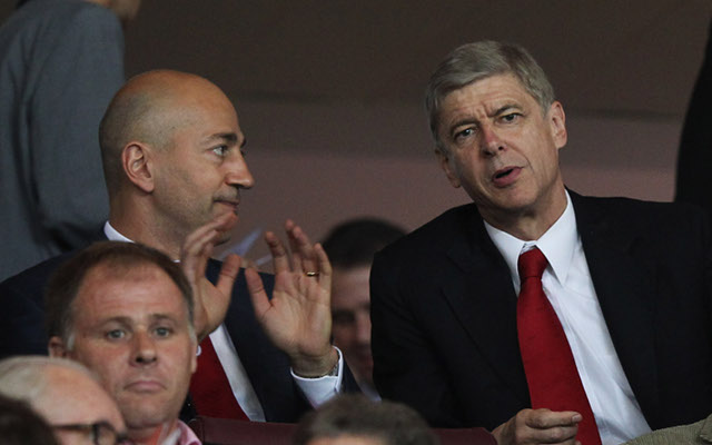Arsenal fans who back boss Wenger are ‘deluded’, says club legend