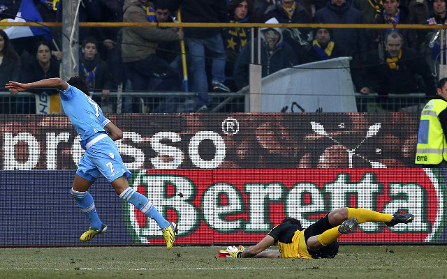 Private: (Video) Arsenal target Edinson Cavani scores late winner for Napoli at Parma