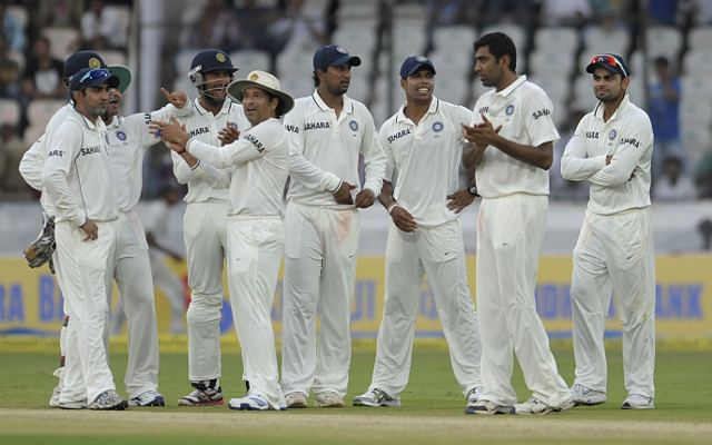 Neither India or Australia seize advantage in first Test