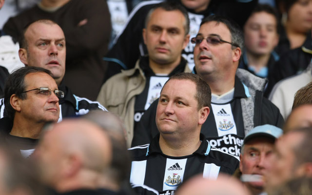 Private: (GIF) Newcastle United owner Mike Ashley joins the fans to celebrate dramatic winner against Chelsea