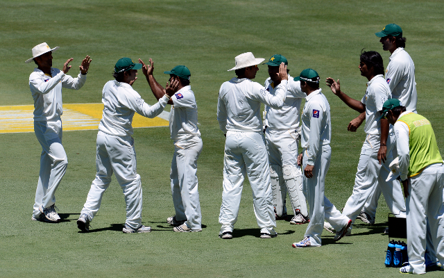 Six wickets for Rahat halts South Africa at 410 all-out