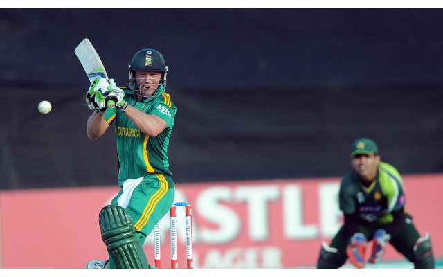 South Africa captain AB de Villiers says some of Australia’s sledging ‘very personal’