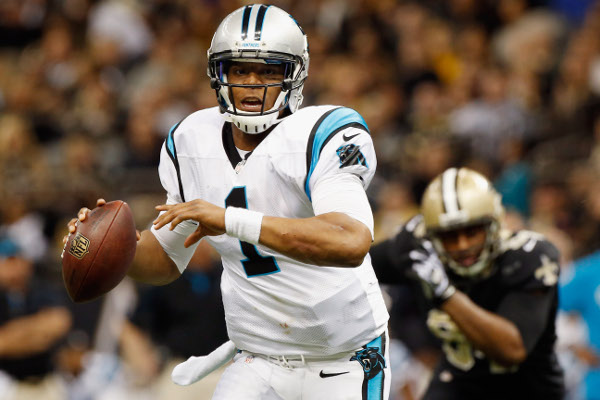 at the Mercedes-Benz Superdome on December 30, 2012 in New Orleans, Louisiana.