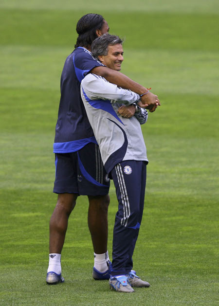 Drogba Mourinho Chelsea