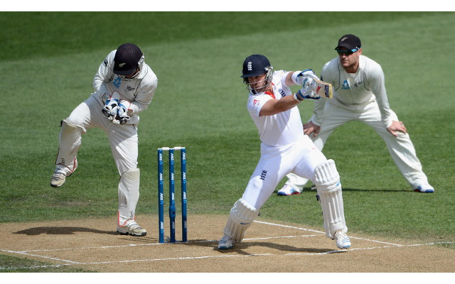 Matt Prior thinks England can still win third Test against New Zealand