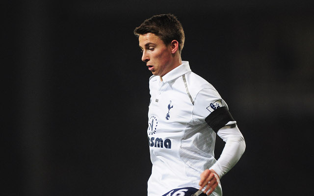 (Video) Tottenham’s Tom Carroll scores a screamer in England U21 training