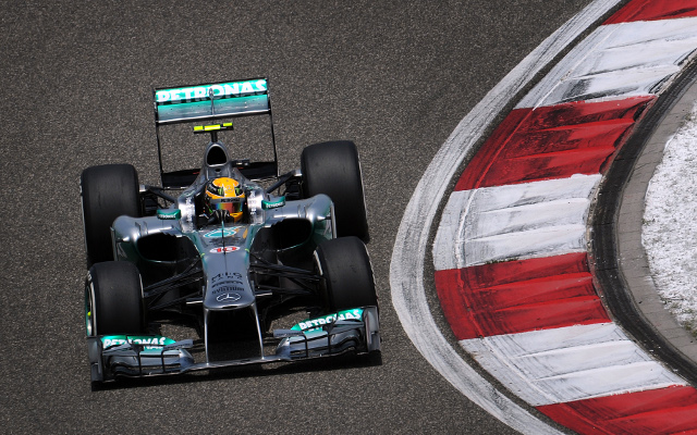 First Mercedes pole for Hamilton at Chinese Grand Prix