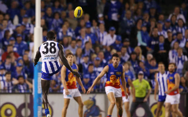 (Video) North Melbourne breaks through for its first win in 2013