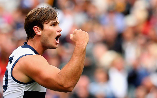 Geelong Cats clip Hawthorns wings in epic AFL showdown