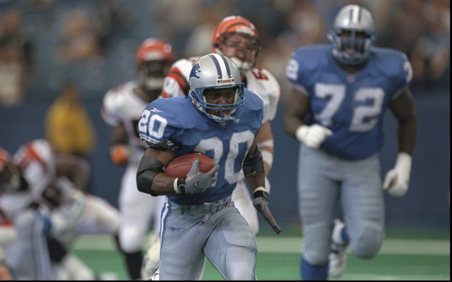 (Video) Highlight tape of NFL hall of fame running back Barry Sanders released