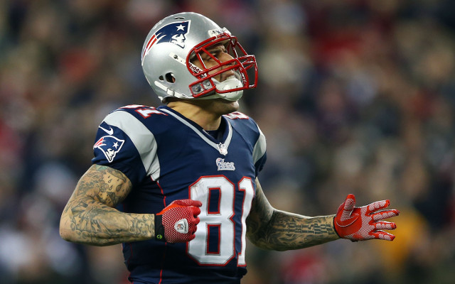 New England offer fans trade-in deal for Aaron Hernandez jerseys