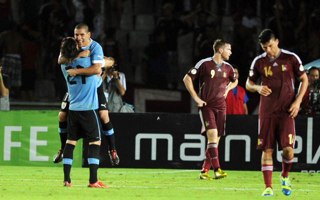 (Video) Chelsea and Man City target Edinson Cavani scores cracking Golazo for Uruguay