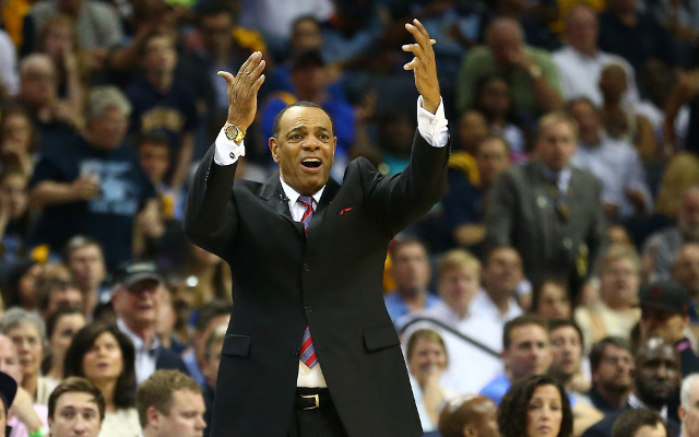 (Video) Memphis Grizzlies coach allowed to seek a new deal elsewhere