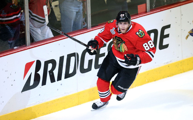 (Video) Chicago on the cusp of capturing Stanley Cup