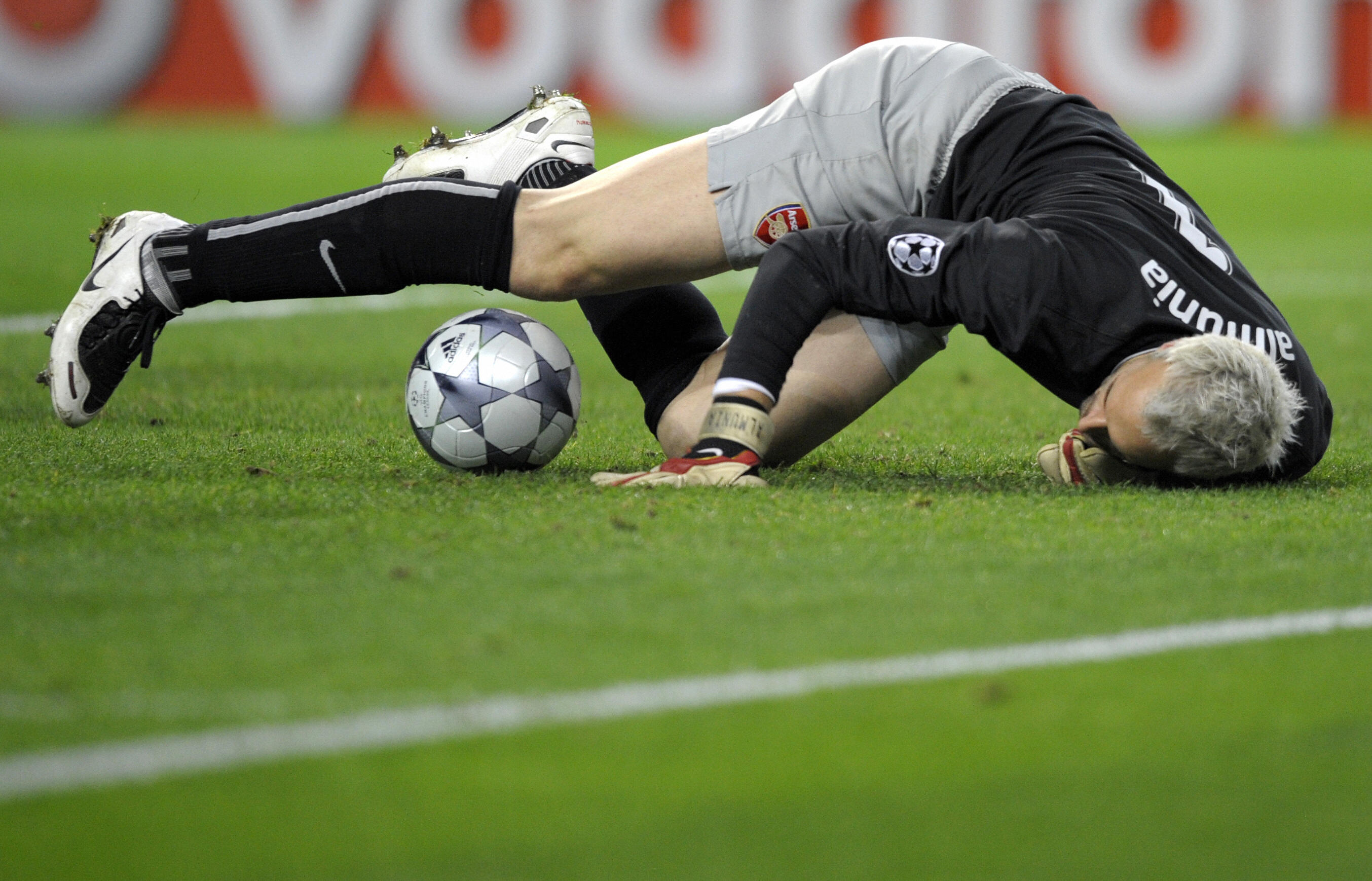 Arsenal FC´s Spanish goalkeeper  Manuel