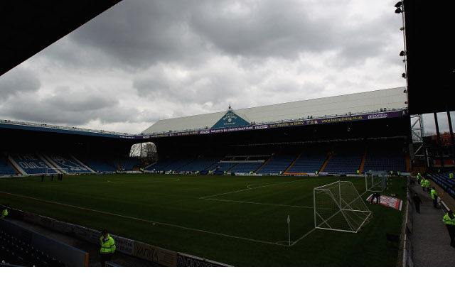 Arsenal finished off by Sheffield Wednesday star who was lucky to escape red card (video)