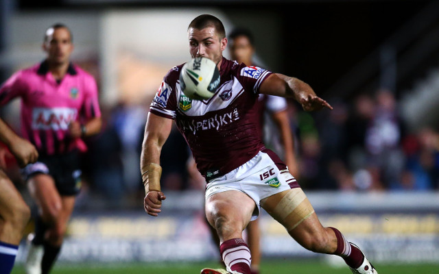 (Video) Knock on: Brayden Wiliame knocks on as Manly Sea Eagles cross