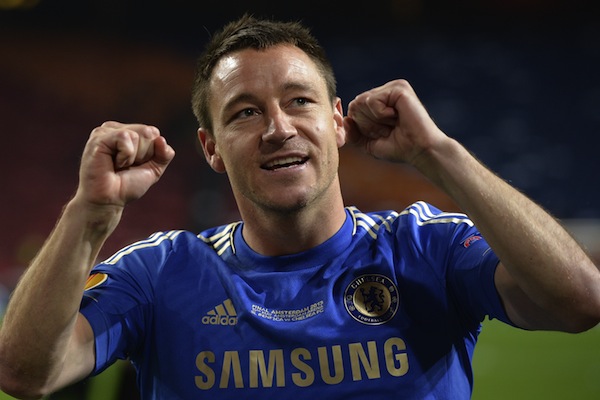 (Video) Chelsea captain John Terry victim of horror tackle during Inter friendly