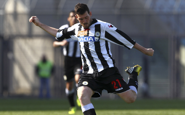 (Video) Andrea Lazzari scores half-way line golazo for Udinese