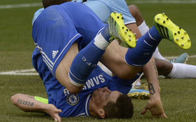 Chelsea striker Fernando Torres subbed off injured early on