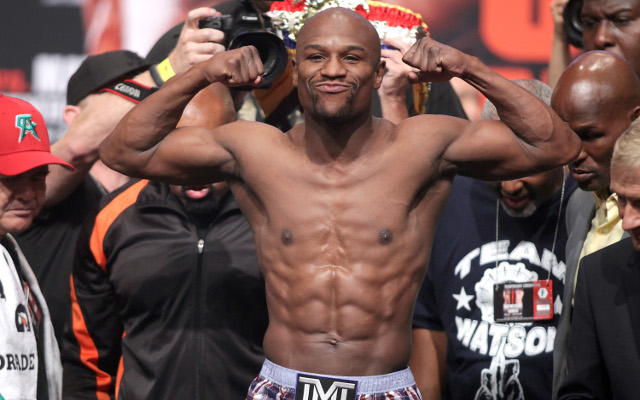 (Image) Boxing news: Floyd Mayweather posts image of contract for Manny Pacquiao fight