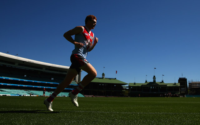 Sydney Swans opt for speed in their must-win clash against Fremantle