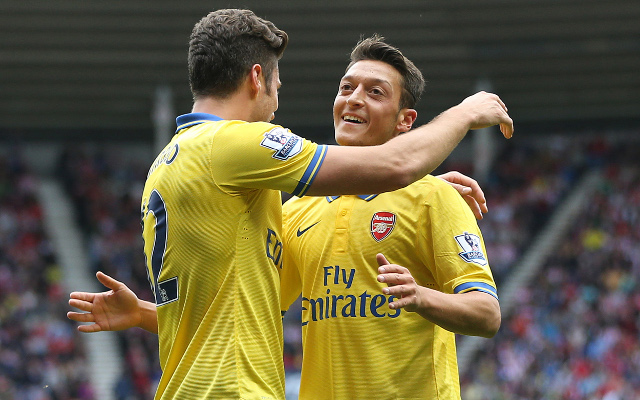 Giroud Ozil Arsenal