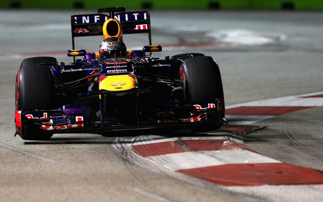 Sebastian Vettel sets the pace at Singapore Grand Prix