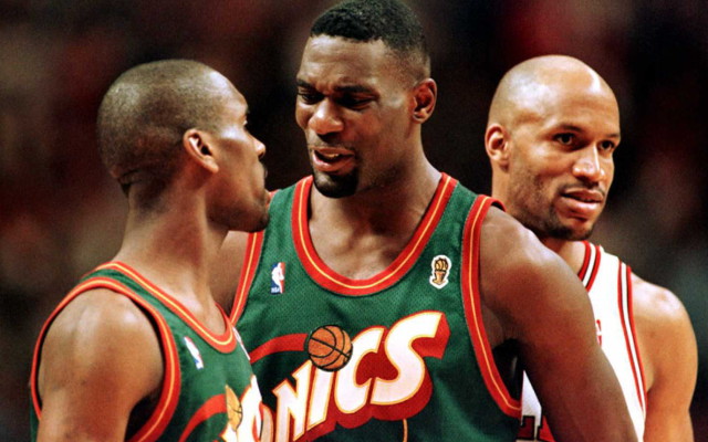 (Video) Top top alley-oops: Gary Payton to Shawn Kemp