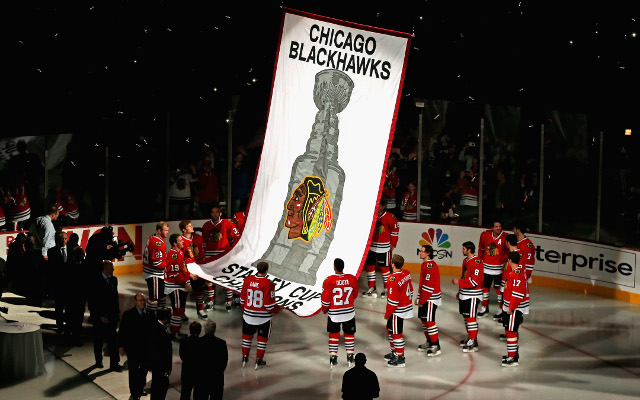 Chicago Blackhawks start their 2013-14 NHL season in style