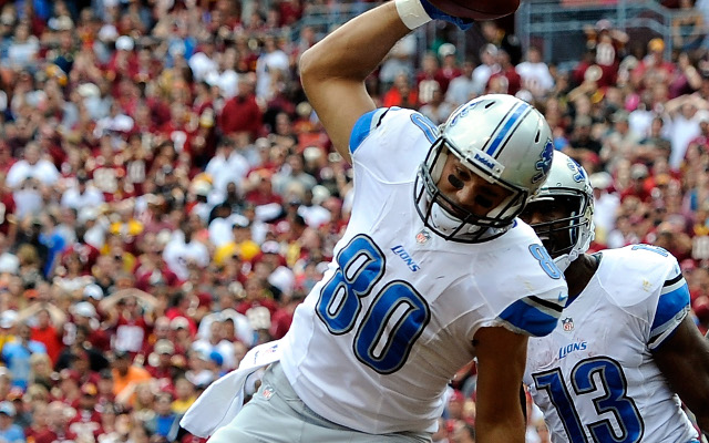 (Video) Joe Fauria shows off some strange moves after scoring