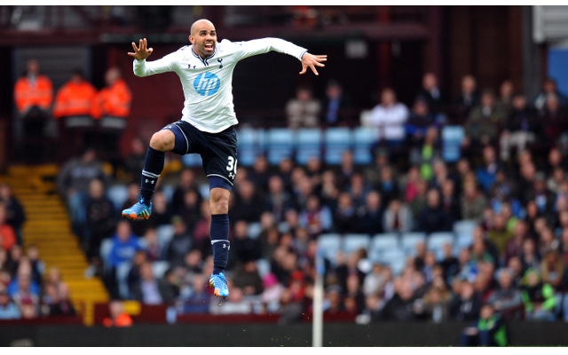 (Video) Tottenham star tricks fans by geting brother to dress up and pretend to be him