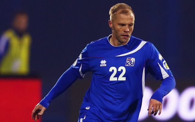 (Video) Former Chelsea star Eidur Gudjohnsen cries after final match for Iceland