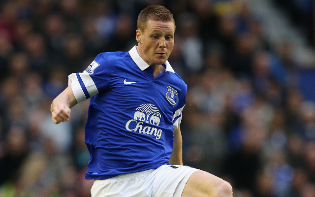 Everton’s James McCarthy targeted by Manchester United after contract talks stall