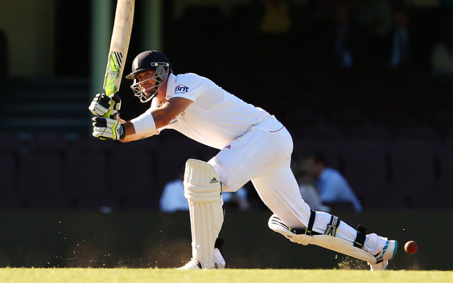 Kevin Pietersen scores 57 to dispel knee injury fears