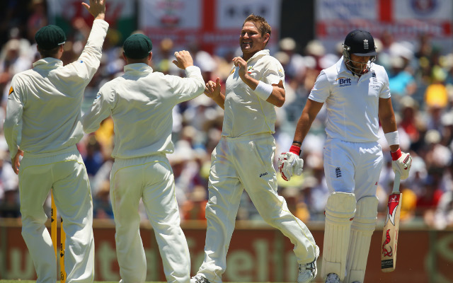 (Video) Ashes highlights: England crumble in morning session on day three