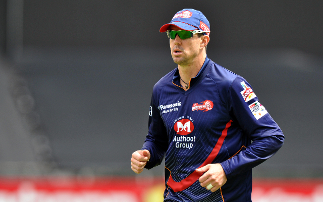 Kevin Pietersen gets close up and personal with superstar Beyonce