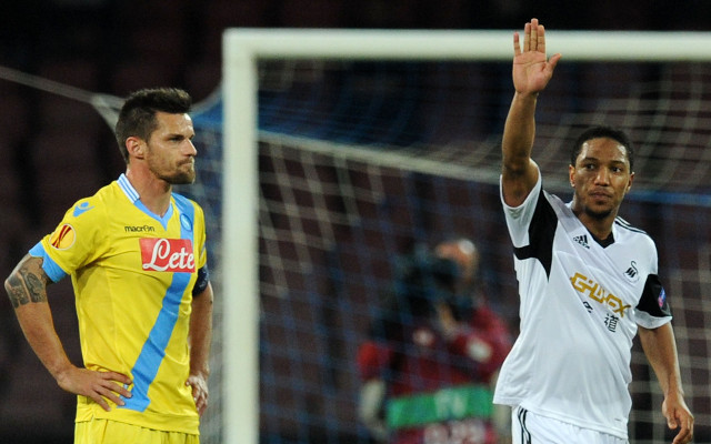 Napoli 3-1 Swansea City: Europa League match and highlights