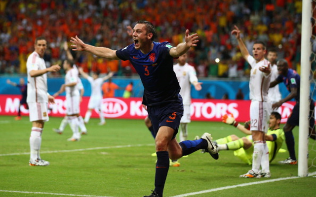 Manchester United set to seal £8m deal for Dutch World Cup star