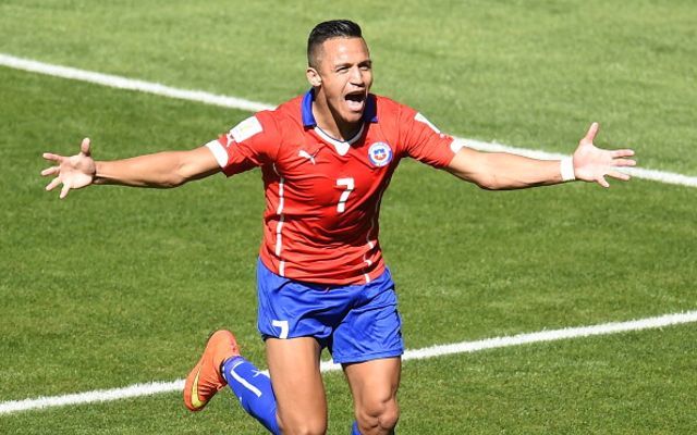 (Image) Alexis Sanchez poses outside the Emirates ahead of Arsenal move!