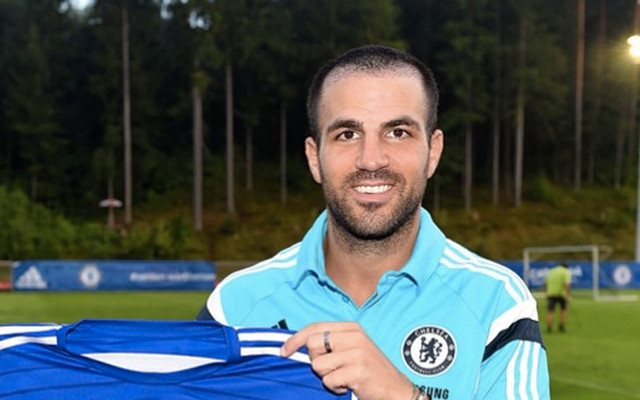 (Image) Cesc Fabregas with awful new haircut poses with 2014-15 Chelsea shirt