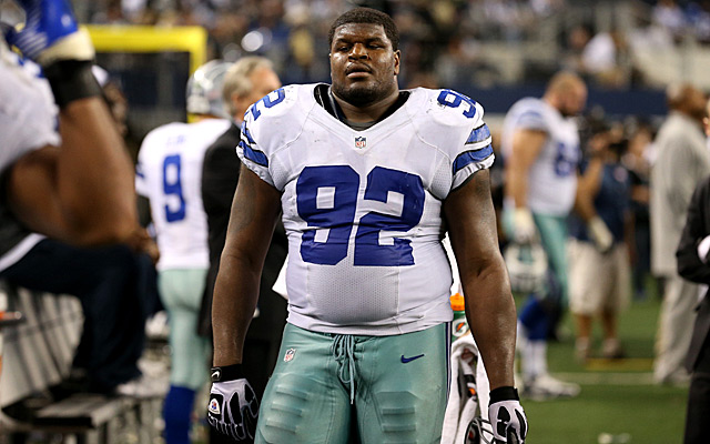 Dallas Cowboys owner says team would bring back convicted DT if re-instated