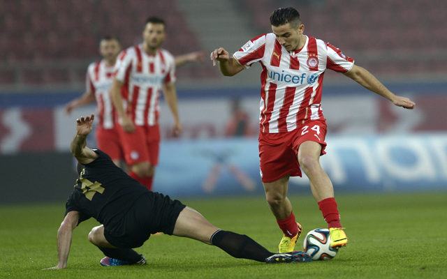 Olympiakos name £8m price for Arsenal centre back target