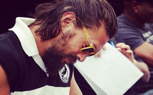 (Image) Game of Thrones star shows love for Port Adelaide before AFL Finals clash with Hawthorn