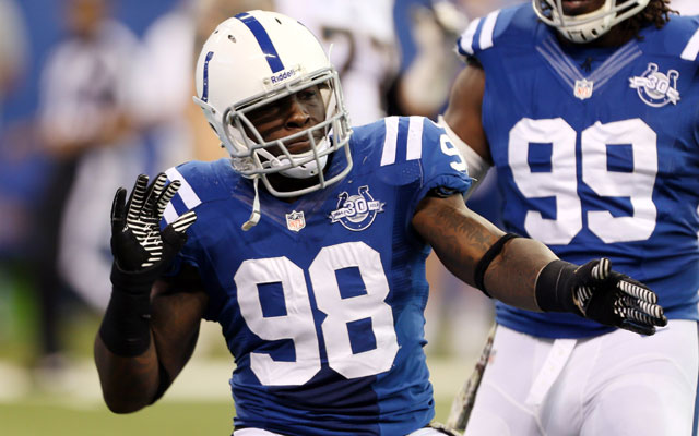 Indianapolis Colts extend injured LB Mathis through 2016