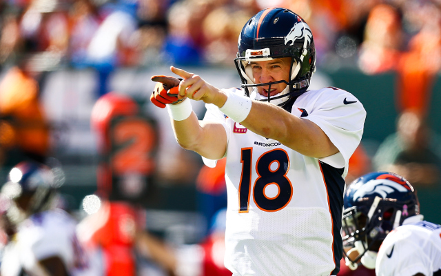 (Video) RECORD WATCH: Denver Broncos QB Peyton Manning throws TD pass to Julius Thomas